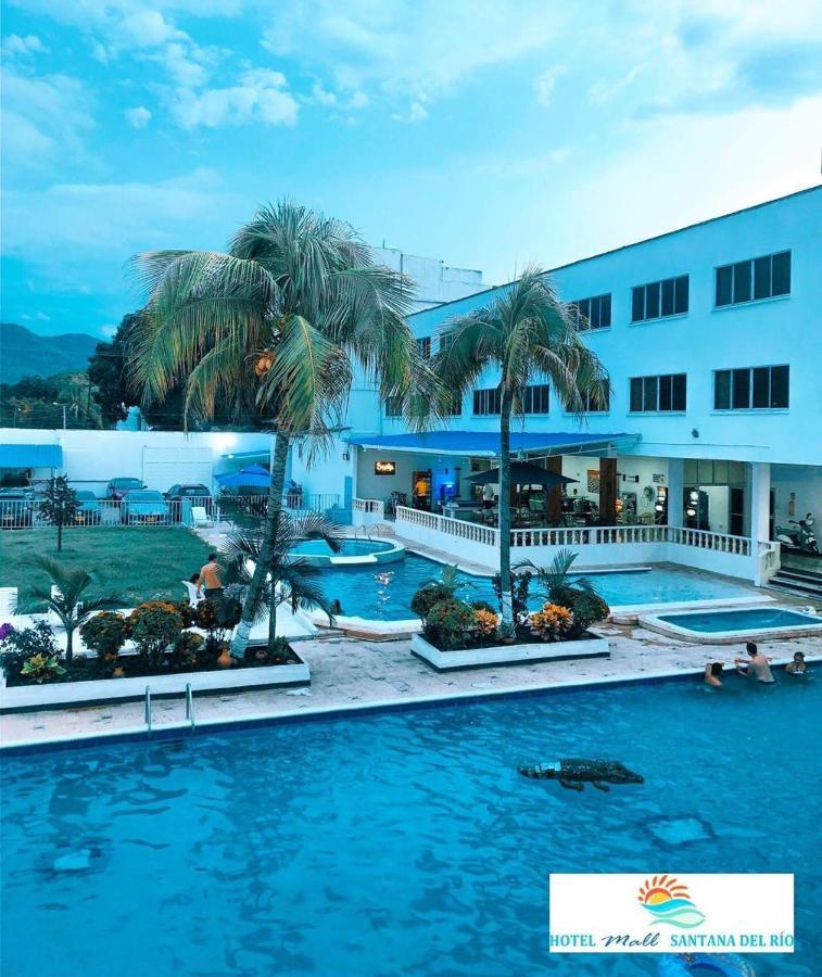 Hotel Mall Santana Del Rio Ла-Дорада Экстерьер фото